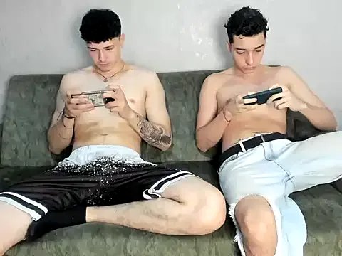 persy_sexxx18 from StripChat