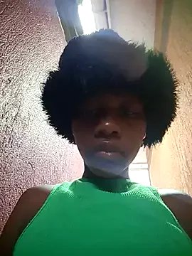 Petite_li from StripChat