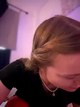 Piinkpandora from StripChat is Freechat