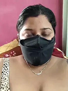 pinkisaha75 from StripChat