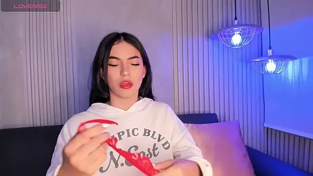 PiperMason on StripChat 