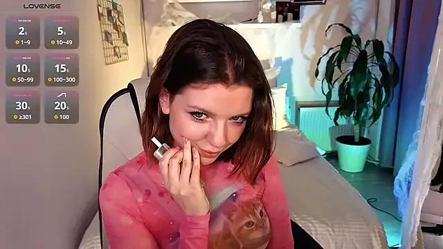 PollyRouge__ from StripChat