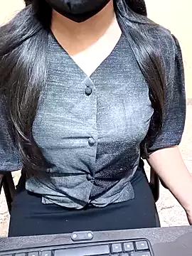 Pooja-05 from StripChat