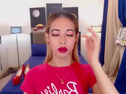 PreciousAmore from StripChat