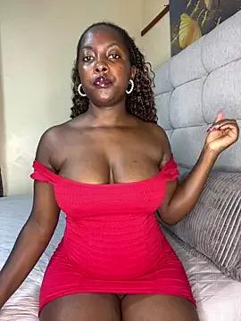 prettiepearl from StripChat is Freechat