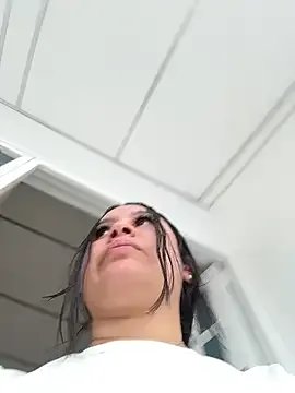 Pretty_Isadora from StripChat