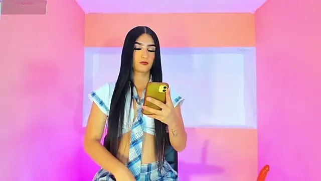 PrettyAngel__ from StripChat