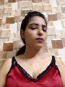QUEEN-ADITI from StripChat