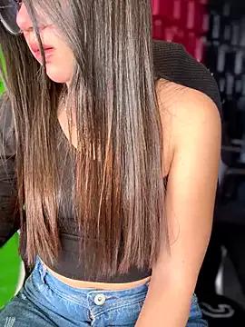 Queen__Love from StripChat