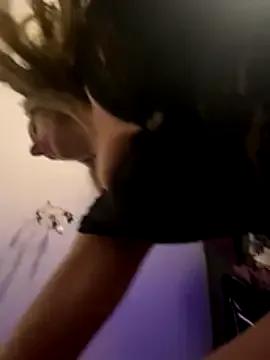 Queenkelly1234 from StripChat