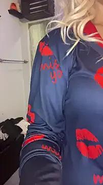 Queenkelly1234 from StripChat