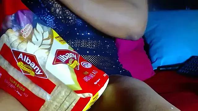 Queenofthenightx from StripChat