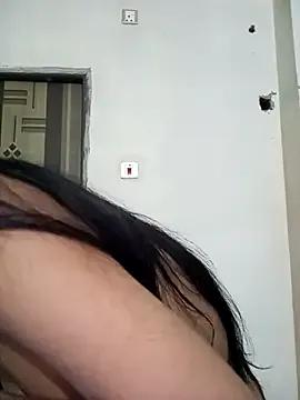 Raya-Moni from StripChat