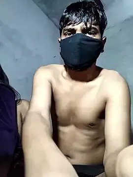 realcouple71 from StripChat