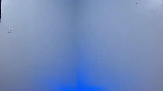 Rebecadiaz13 from StripChat