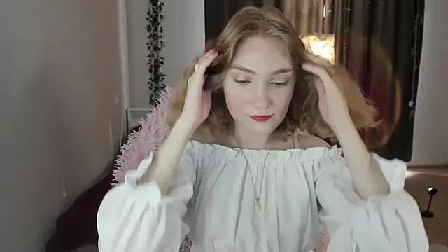 ReddHotPipper from StripChat