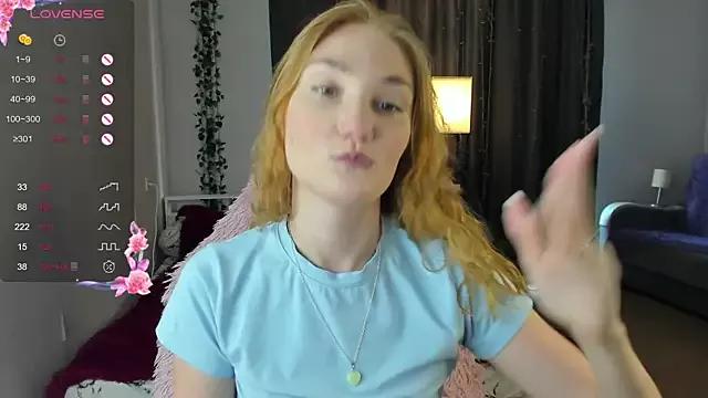ReddHotPipper from StripChat