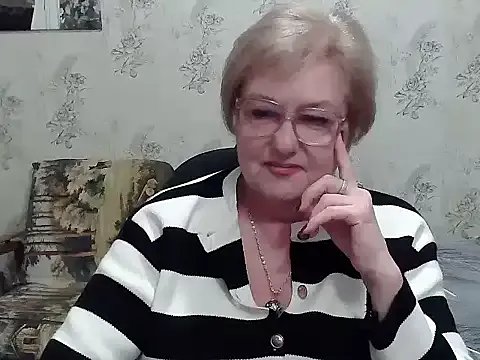 Renata62011 from StripChat