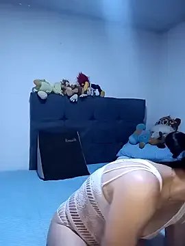 renata_hot1 from StripChat