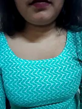 Naked Room RICHA_0 