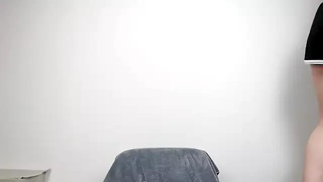 Rinooooo00 from StripChat is Freechat