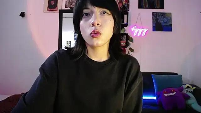 Rinrav from StripChat