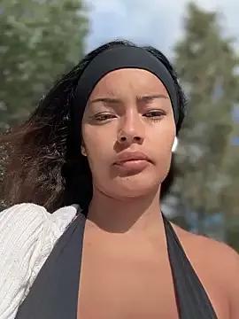 Risky_Workouts from StripChat is Group