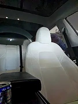 Roddog18 from StripChat