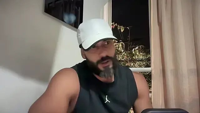 romeolovedark from StripChat