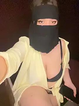 Naked Room RooVaaN-Xx 