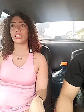 roxyrougee from StripChat