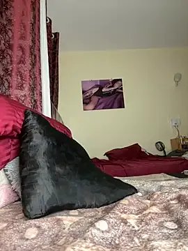 Ruthlessvee from StripChat