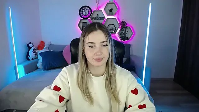 SabrinViolet from StripChat