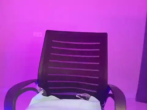 Saira_Hotty from StripChat