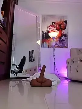 SamantaaJoness from StripChat