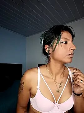 SamathaMay from StripChat