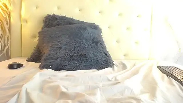 Samy_moore14 from StripChat