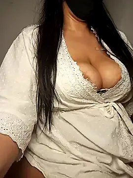 Sara90wa from StripChat