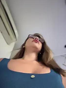 Sara_calderon from StripChat