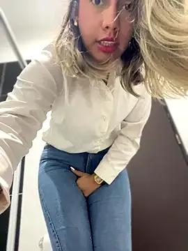 Sara_calderon from StripChat