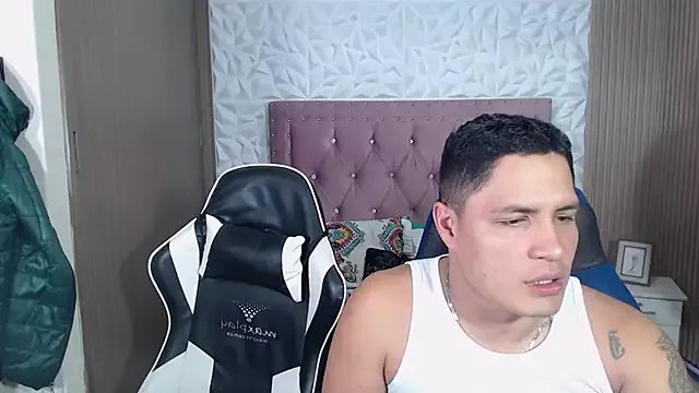 SaraClub_JY from StripChat