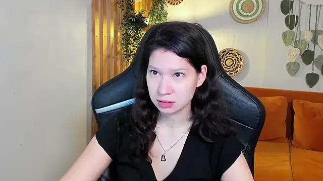 SaraDenars from StripChat