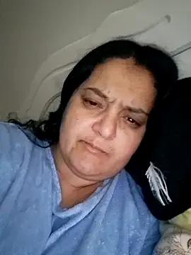 Sarahhh1987 from StripChat