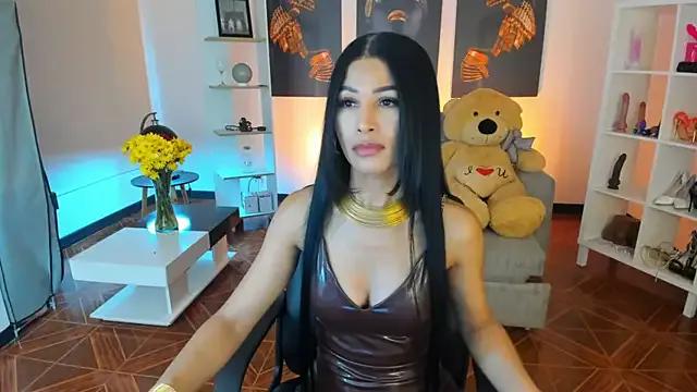 saralife from StripChat