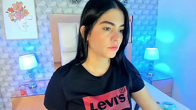 Sasha__sims__ from StripChat