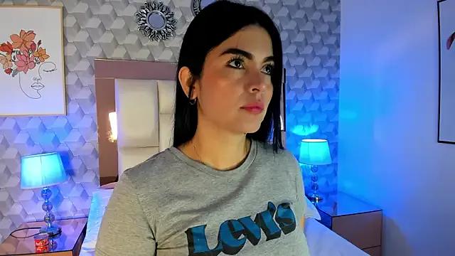 Sasha__sims__ from StripChat