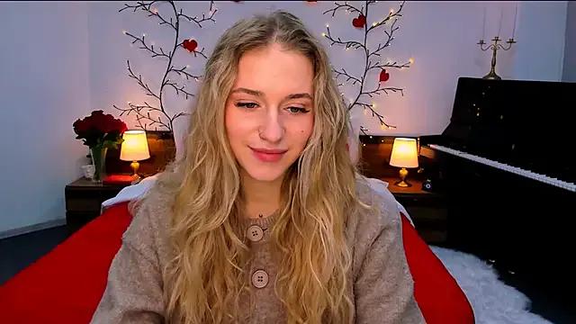 Sassy_cutie from StripChat