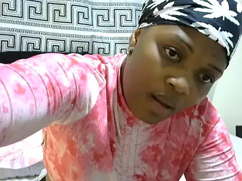 Sassyever from StripChat