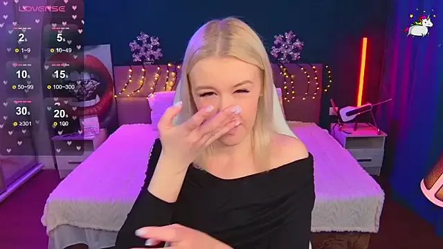 Selenatrend from StripChat