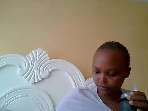 Sexxy-Shie from StripChat